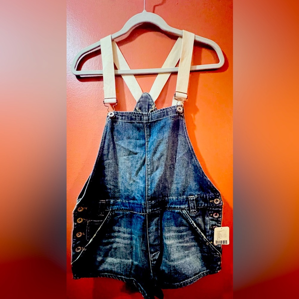FREE PEOPLE short denim jumper